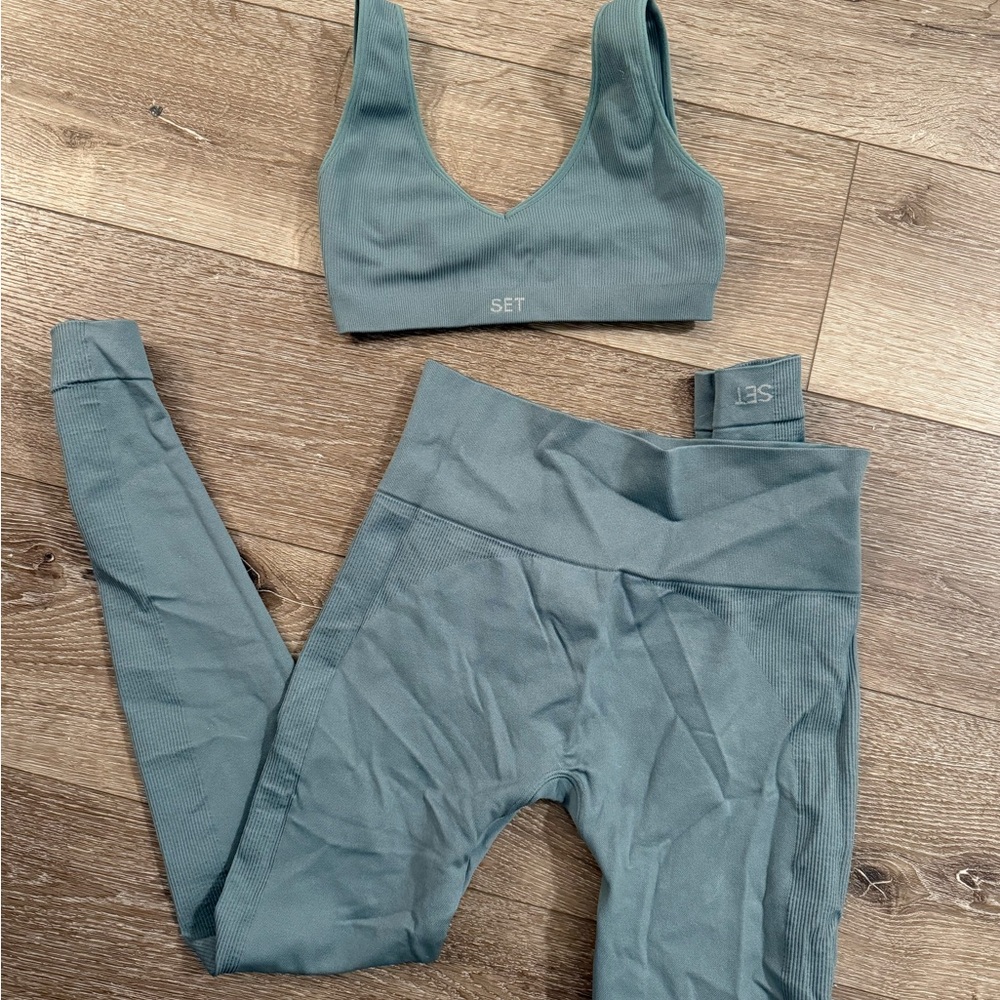 SET Activewear Sports Bra and Leggings